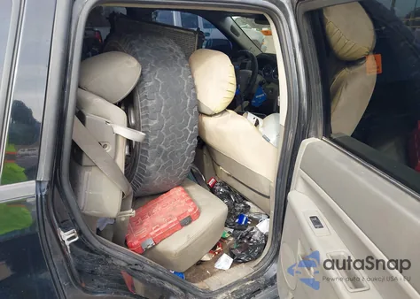 2007 Jeep Grand Cherokee Laredo z USA, uszkodzony, nr VIN 1J8GR48K87C561114